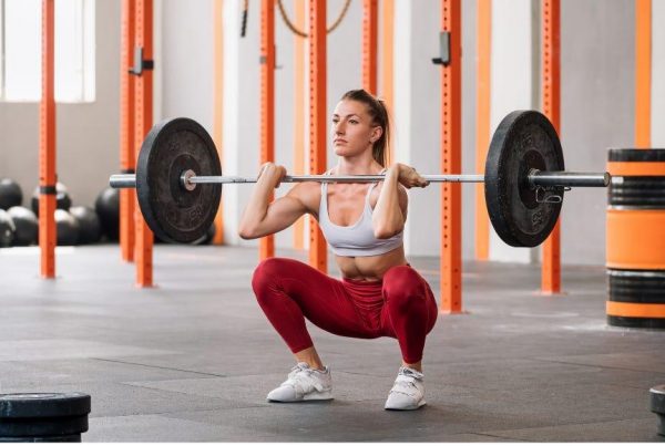 Squat arrière ou squat avant; lequel choisir?